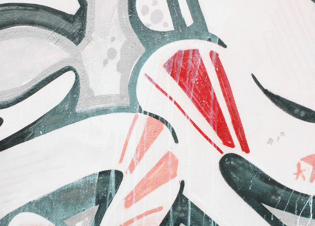 Design file showing full abstract pattern with red and green geometric elements