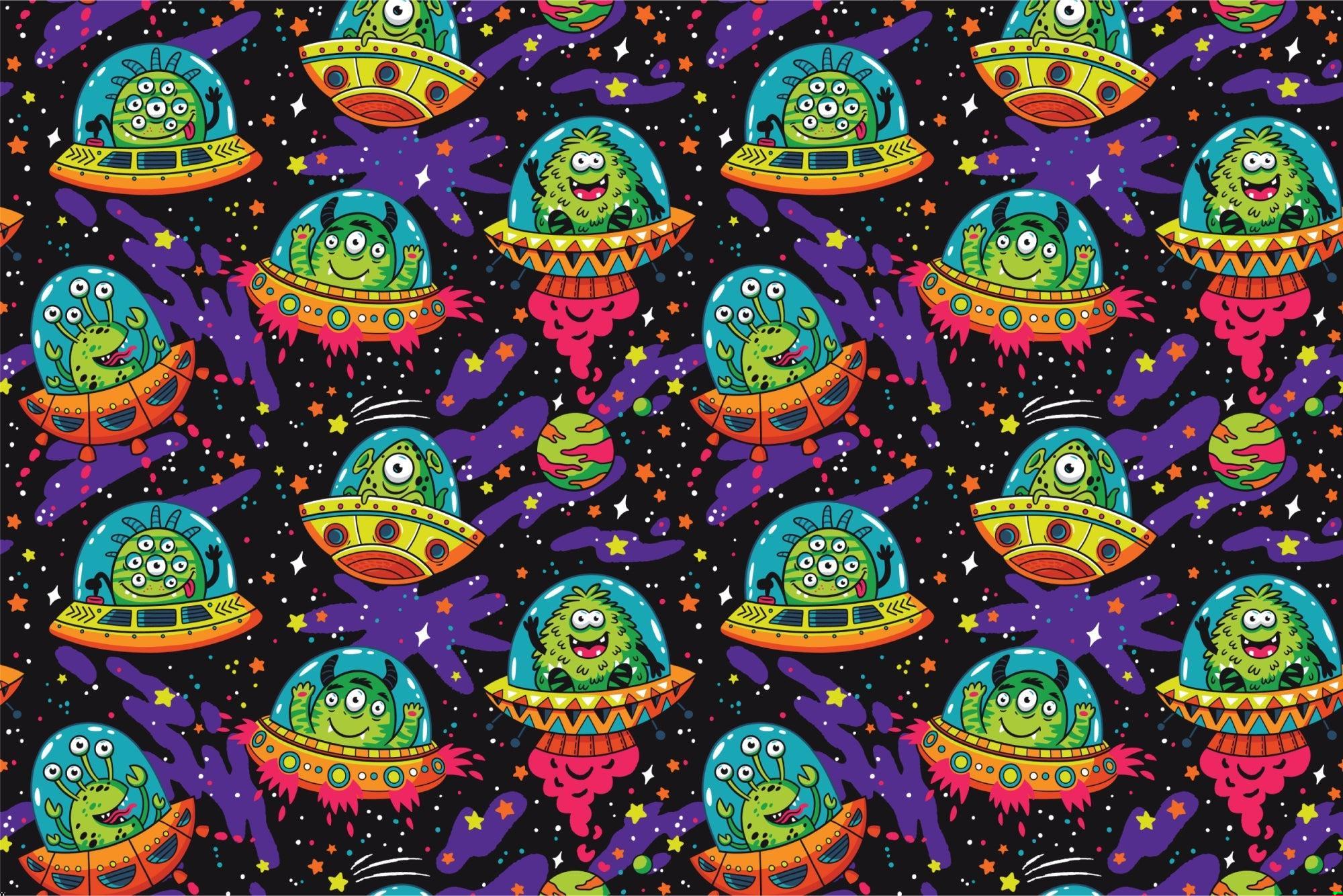 Space aliens wallpaper design file showing detailed UFO pattern and galaxy background
